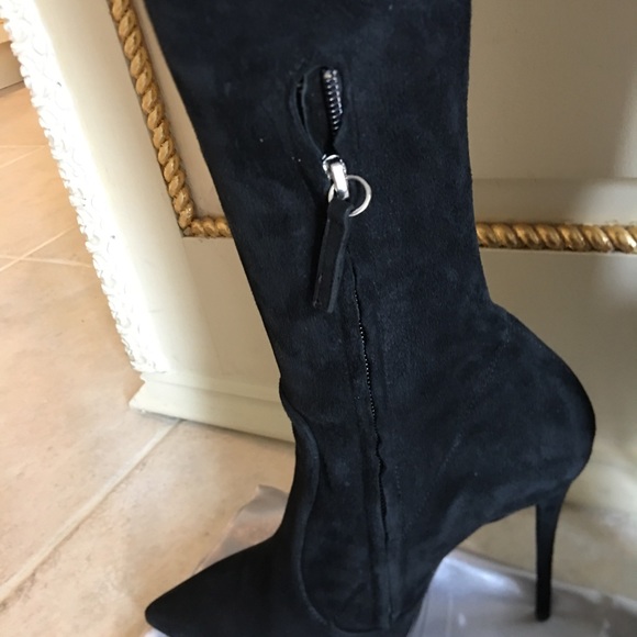 Giuseppe Zanotti over the knee suede boots - Picture 4 of 5